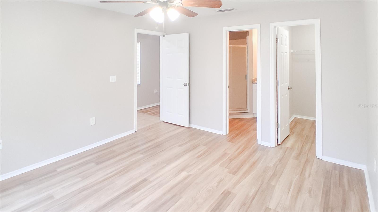 4311 THONOTOSASSA AVE — photo 8