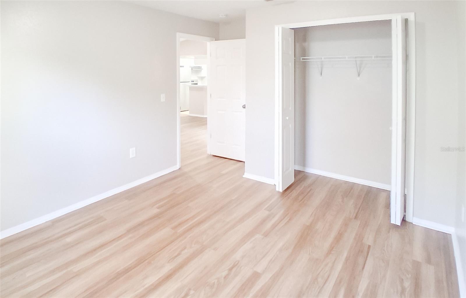 4311 THONOTOSASSA AVE — photo 12
