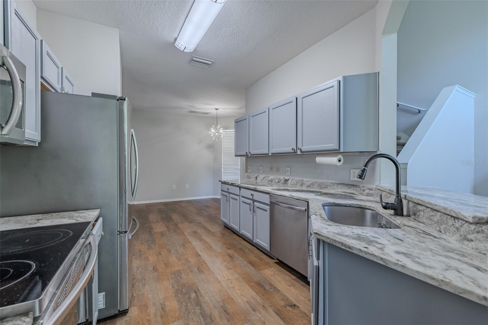 6417 ROSEFINCH CT #102 — photo 7