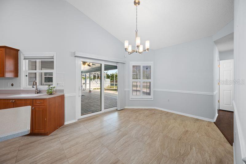 5321 GARDENS DR — photo 9