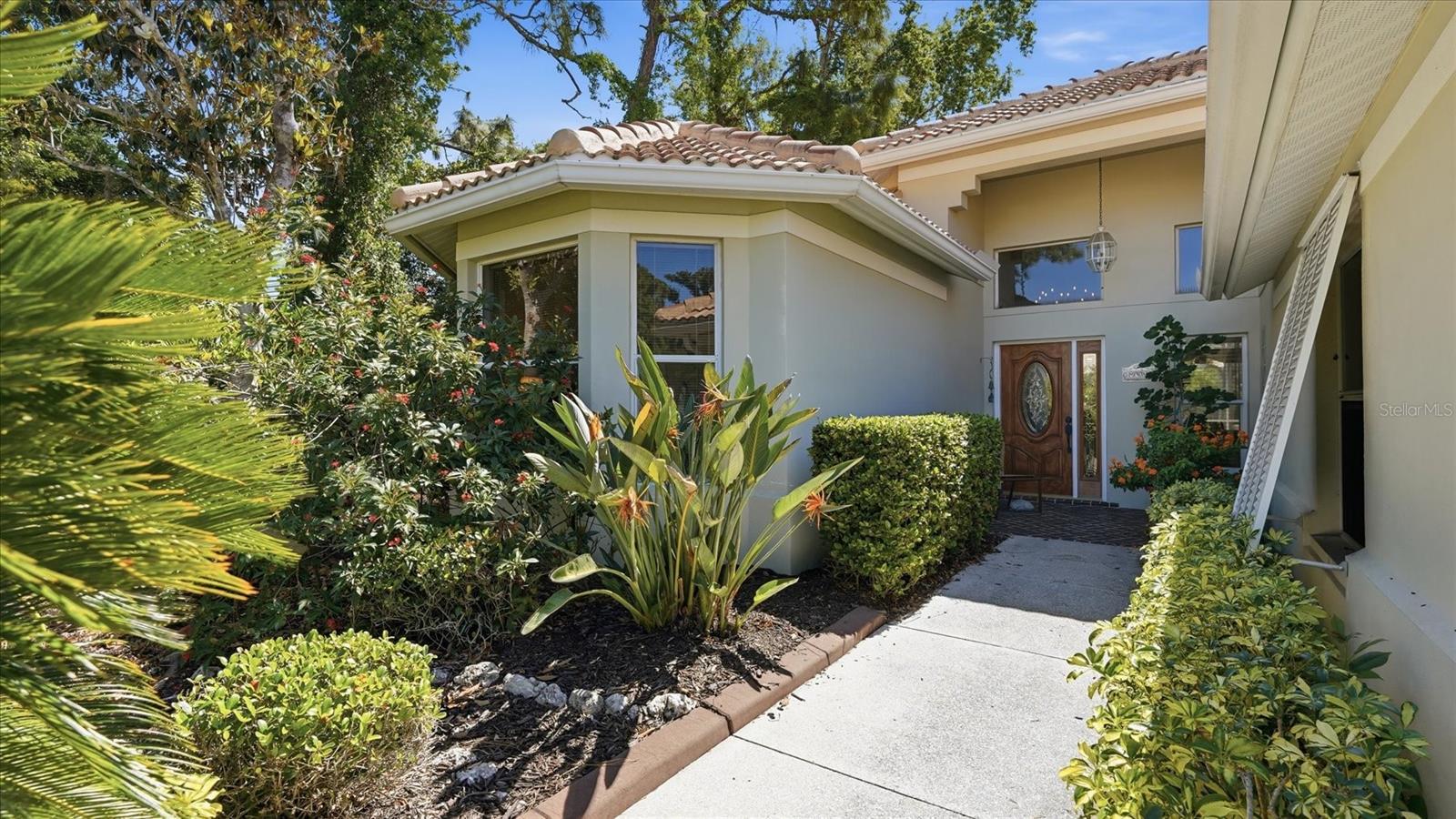 8009 HAMPTON CT — photo 3