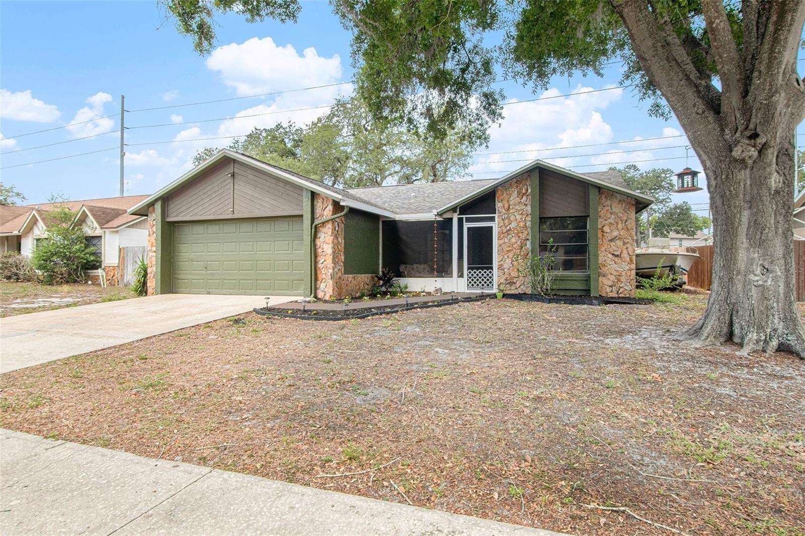4105 SPRING WAY CIR — photo 2