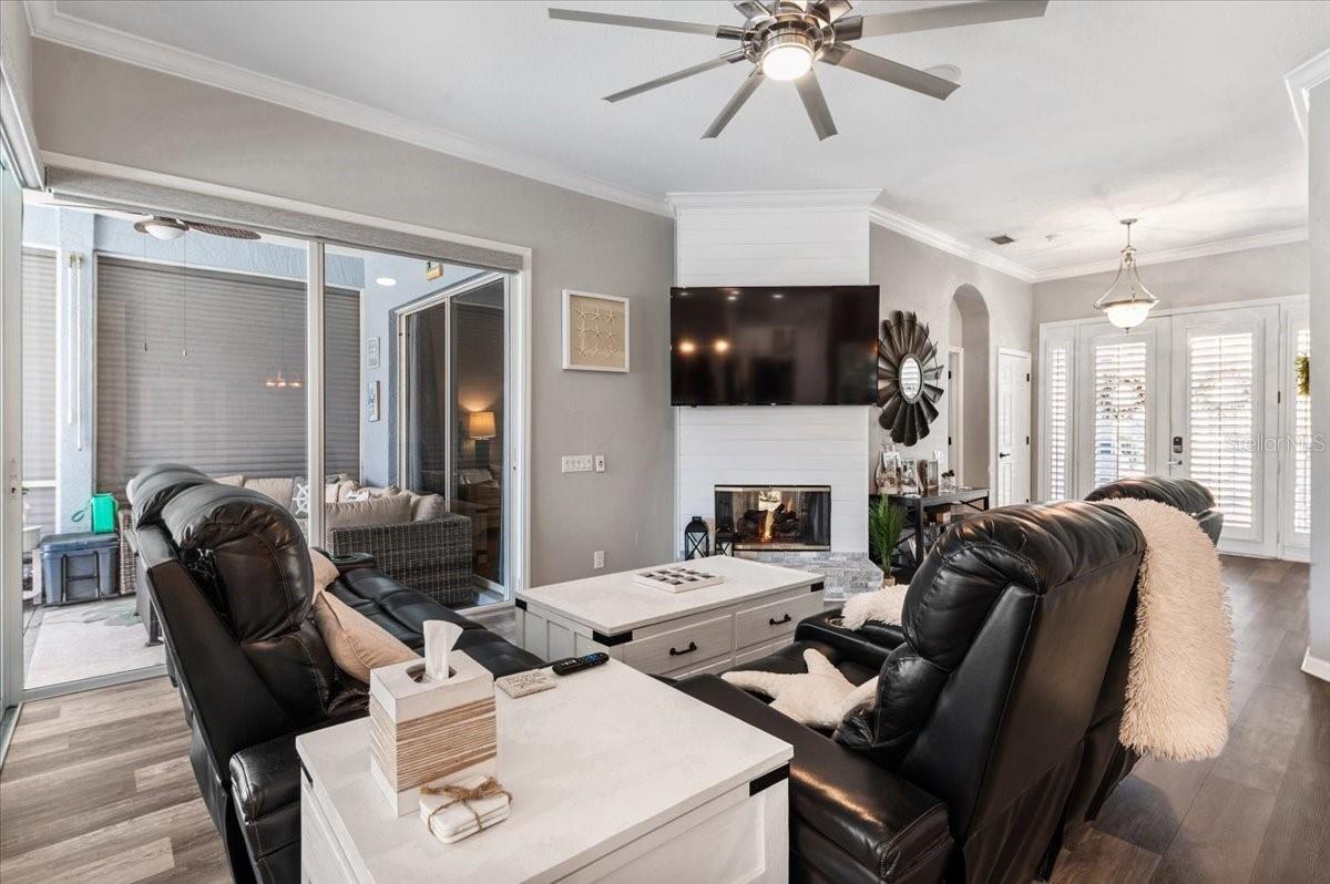 4748 COMPASS DR — photo 25