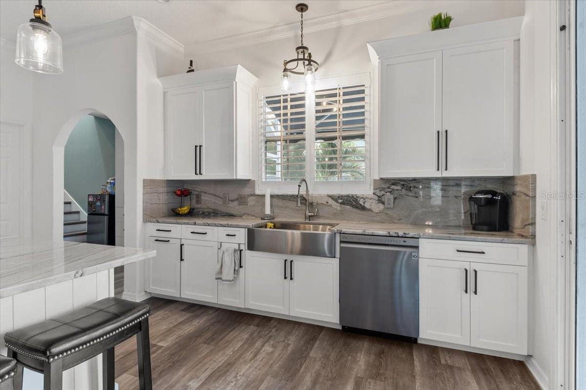4748 COMPASS DR — photo 39