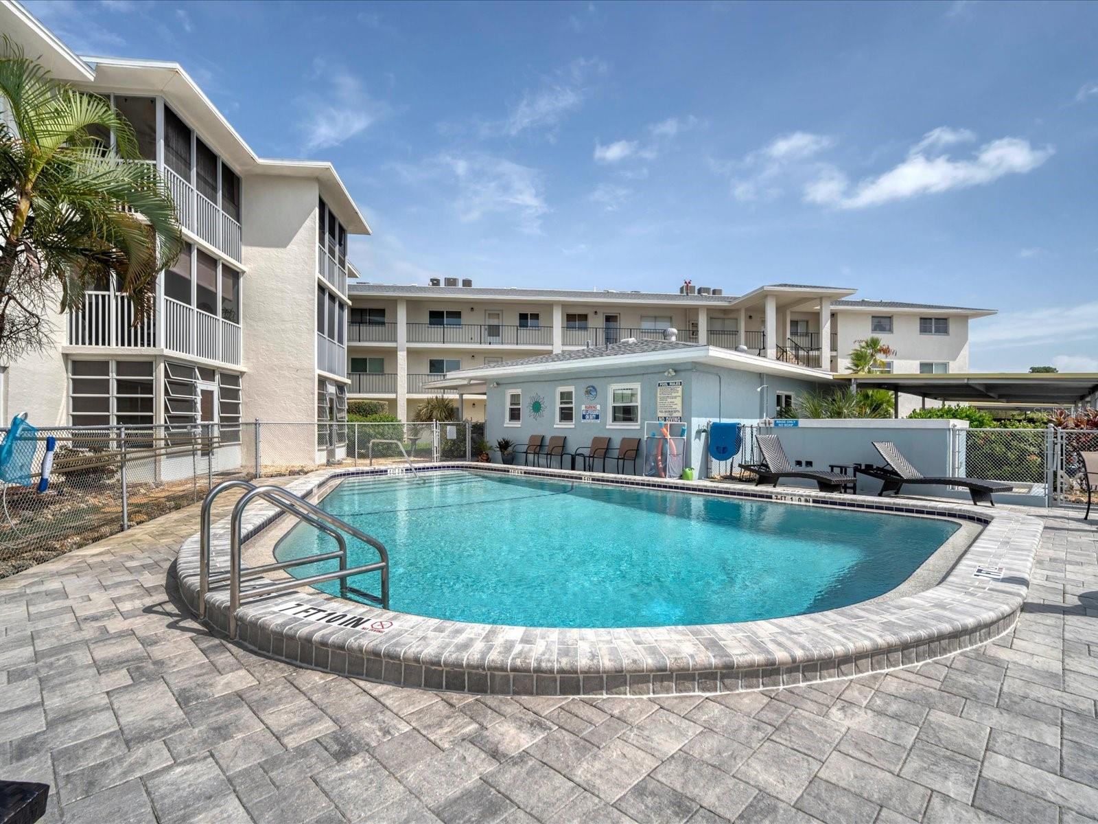 708 TAMIAMI TRL S #105 — photo 27