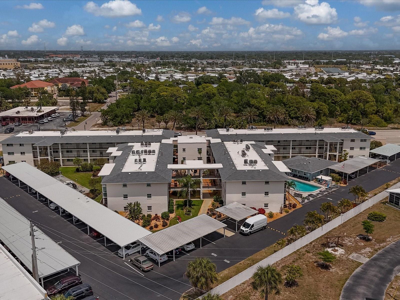 708 TAMIAMI TRL S #105 — photo 32