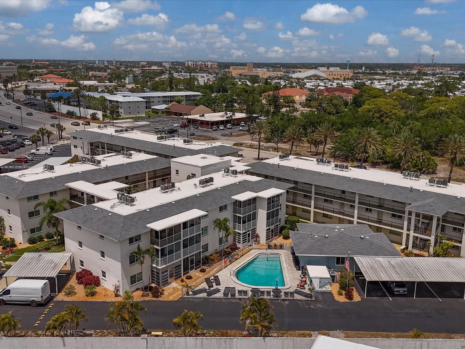 708 TAMIAMI TRL S #105 — photo 33