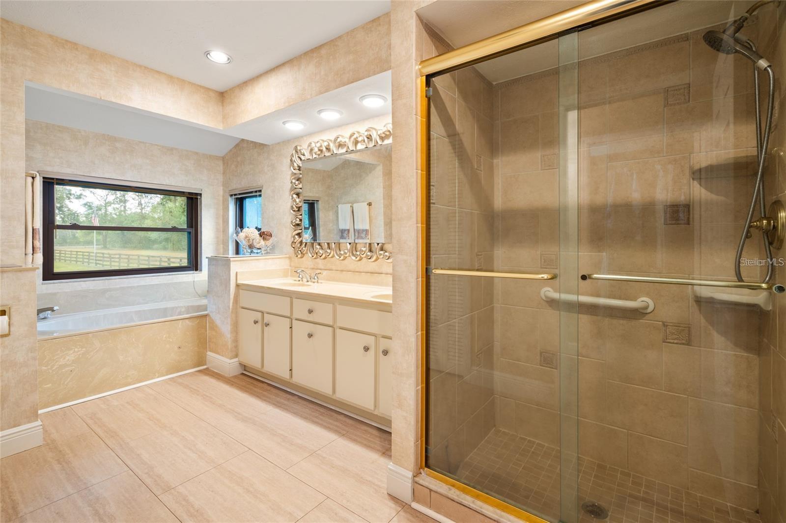 140 COWPEN LN — photo 21