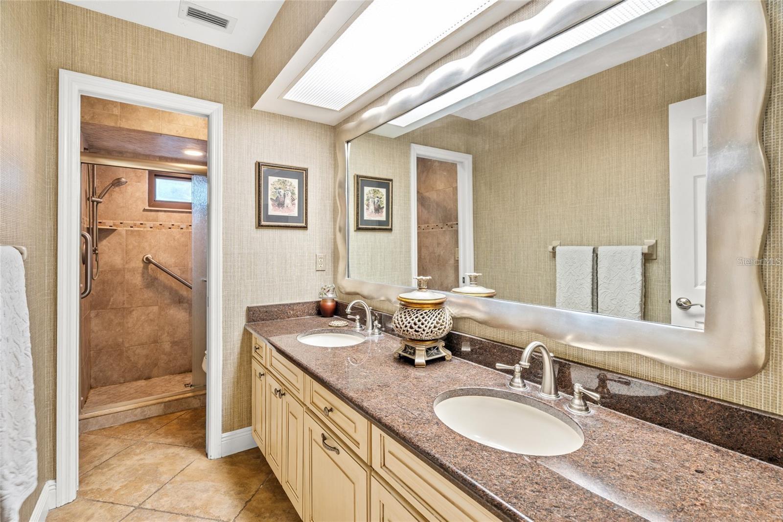 140 COWPEN LN — photo 18