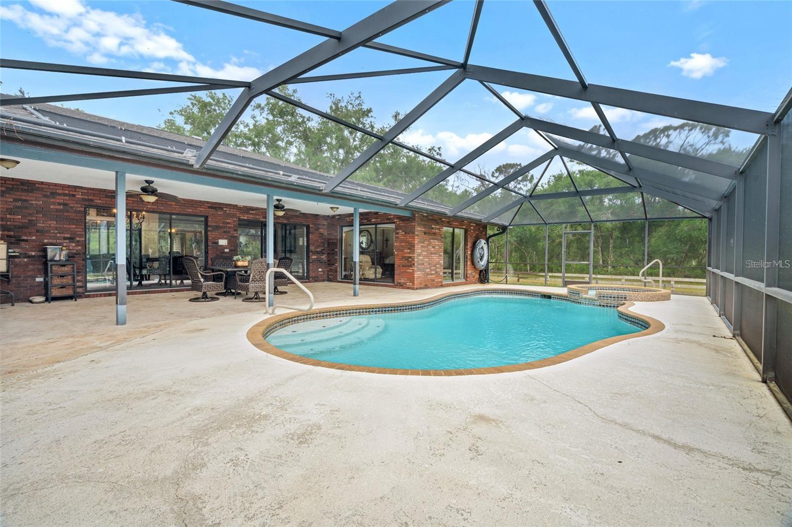 140 COWPEN LN — photo 30