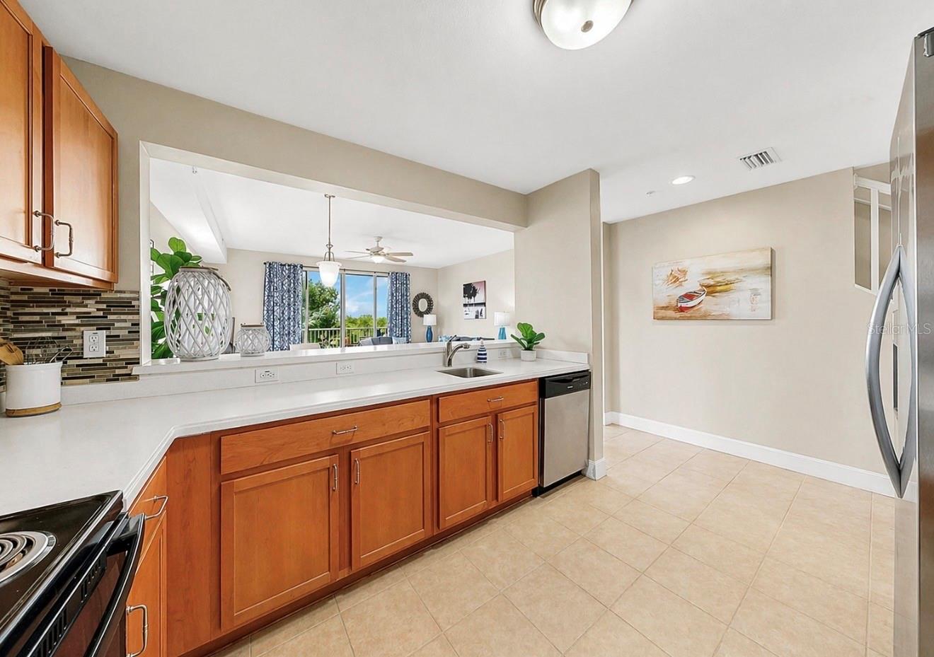 3202 MANGROVE POINT DR — photo 29