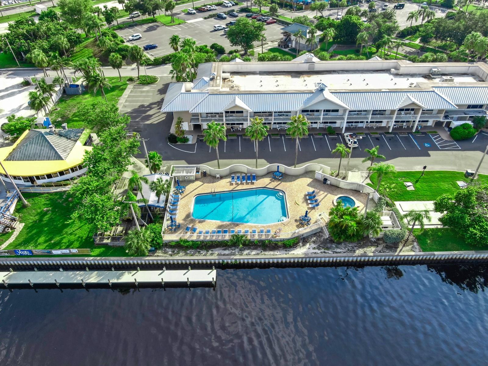 3202 MANGROVE POINT DR — photo 60