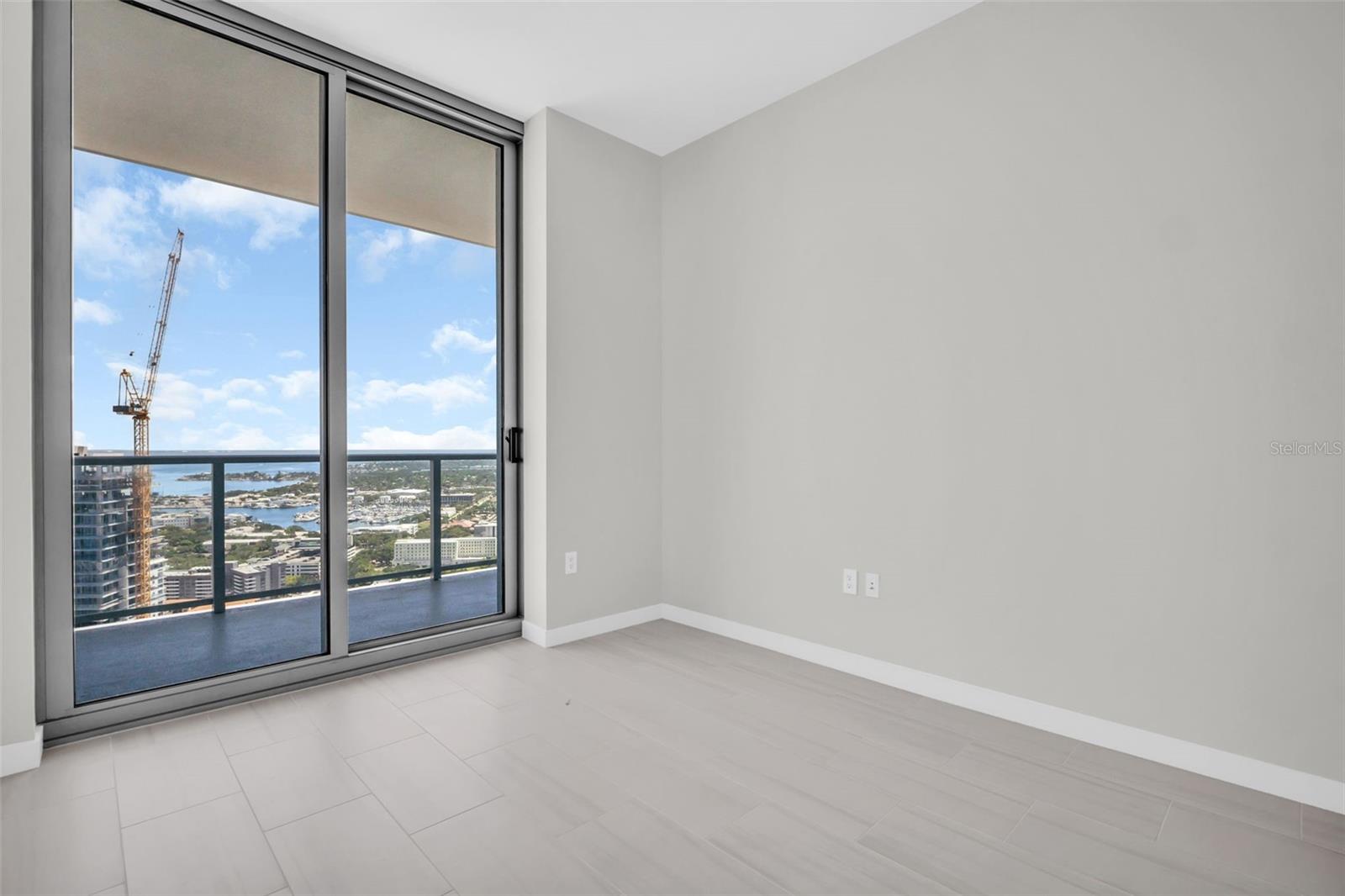 400 CENTRAL AVE #3603 — photo 41