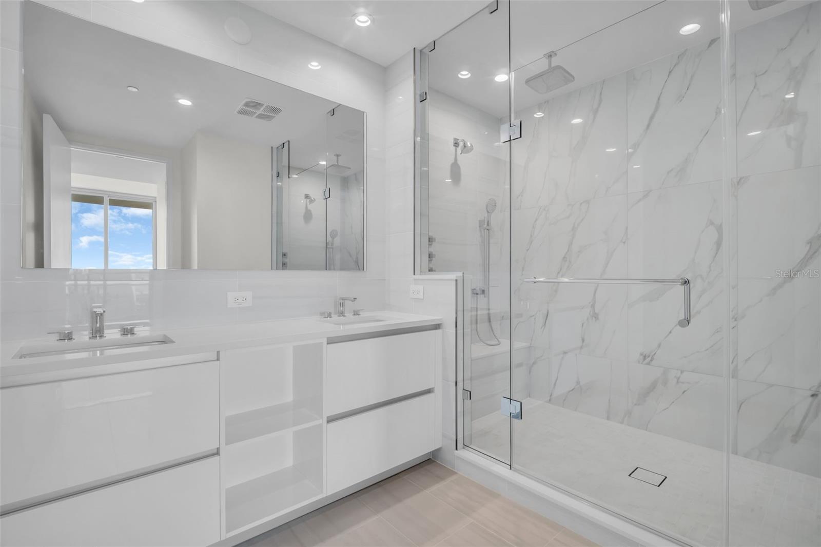 400 CENTRAL AVE #3603 — photo 36