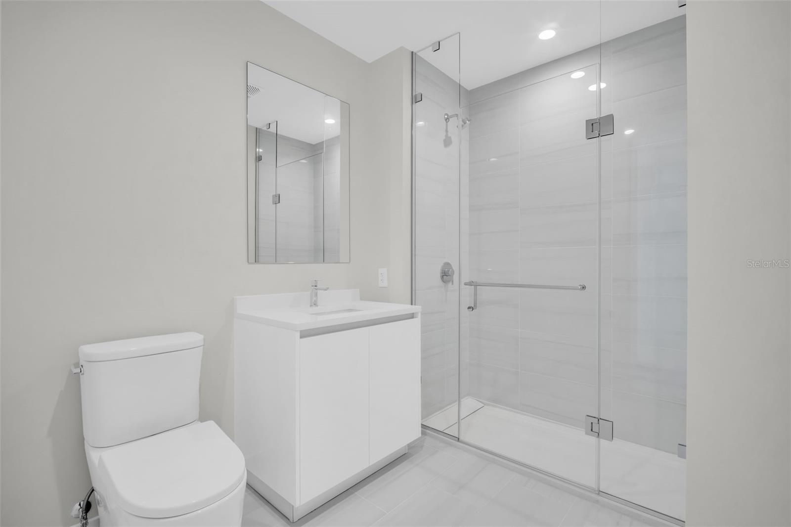 400 CENTRAL AVE #3603 — photo 45