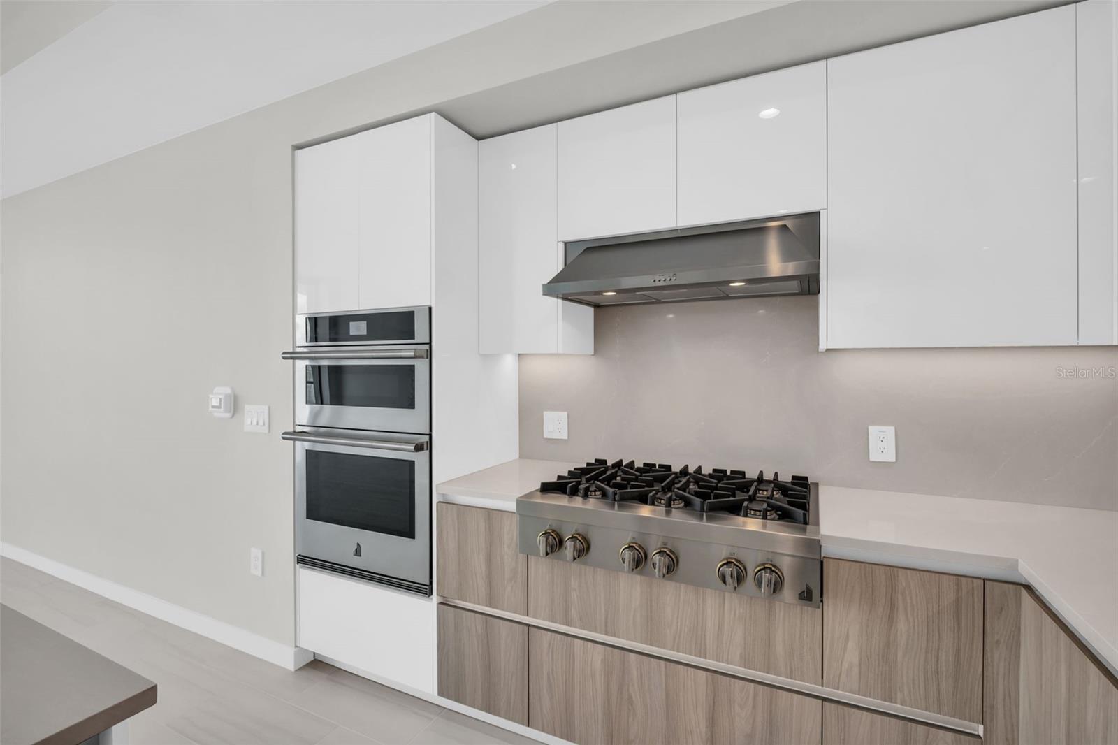 400 CENTRAL AVE #3603 — photo 4