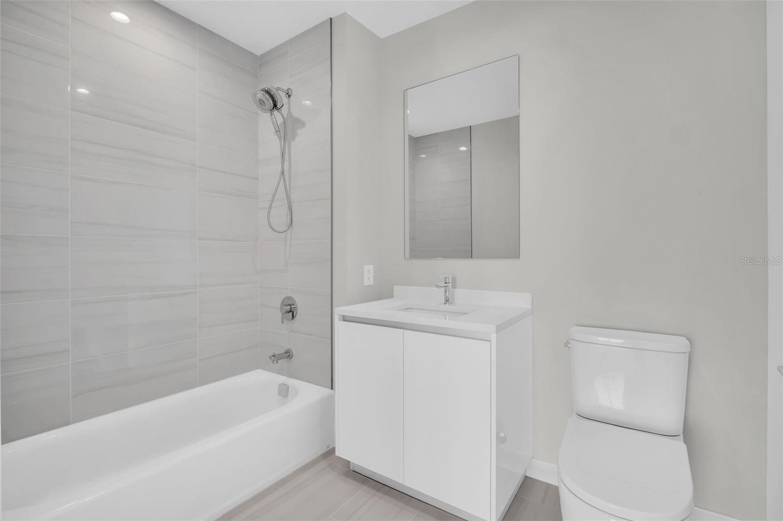 400 CENTRAL AVE #3603 — photo 22