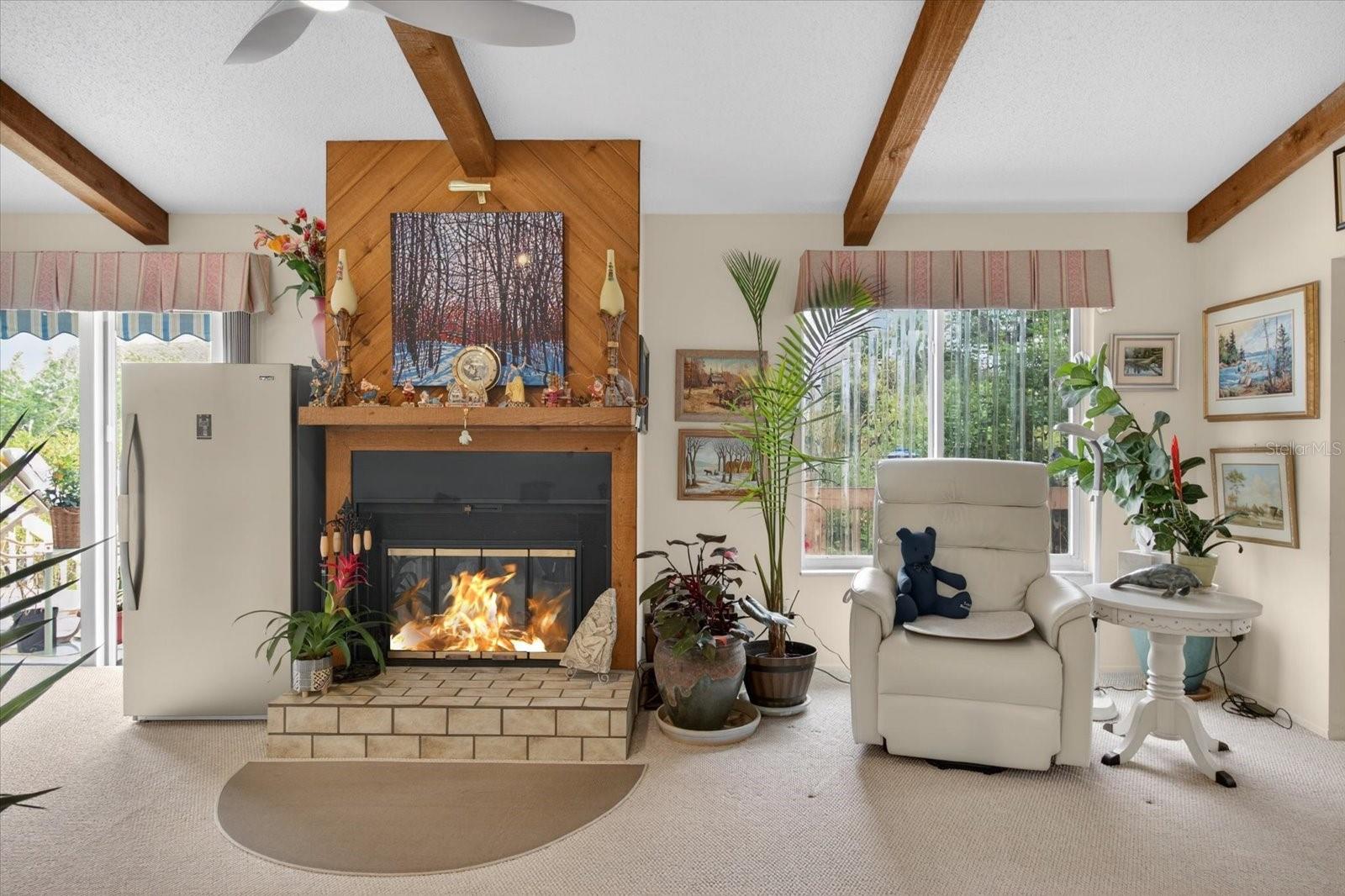4190 STROMBUS RD — photo 17