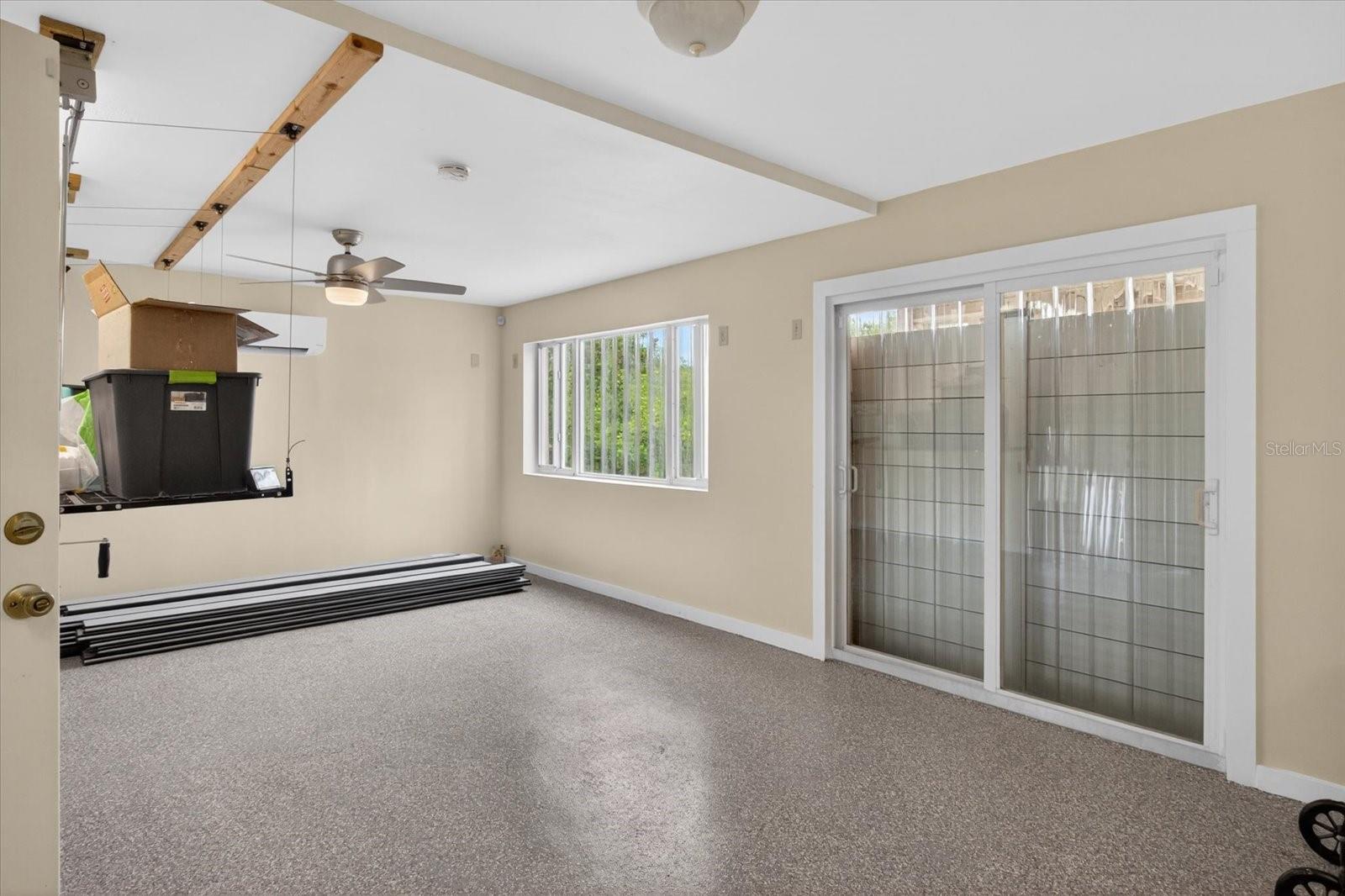 4190 STROMBUS RD — photo 34
