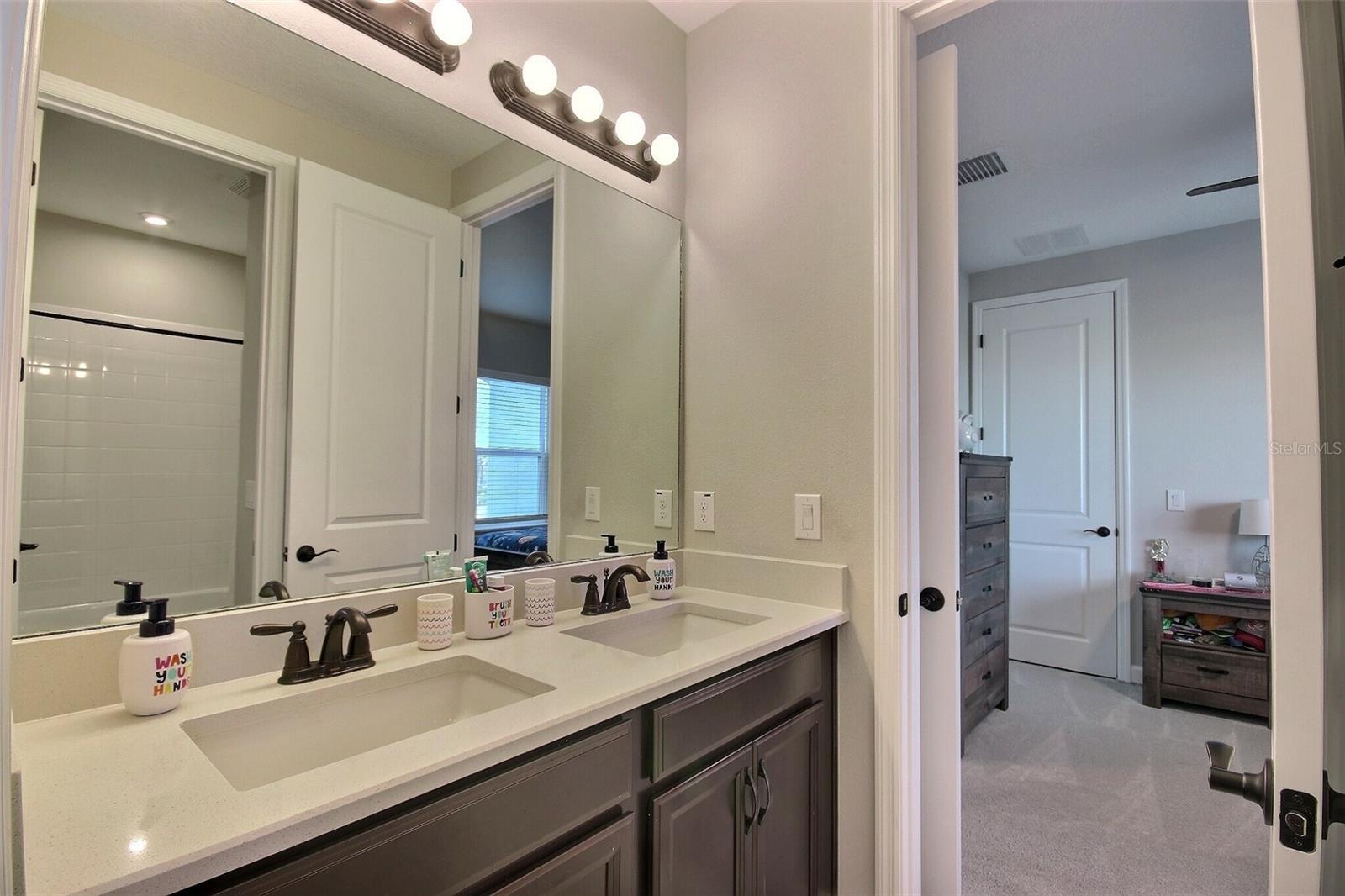 10563 PIEDRA DR — photo 32