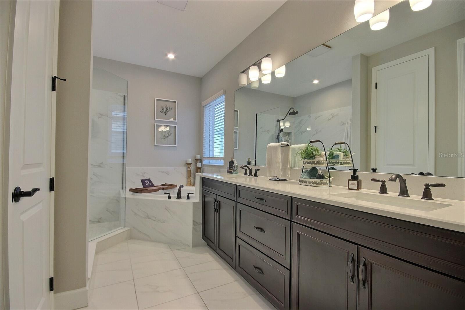 10563 PIEDRA DR — photo 23