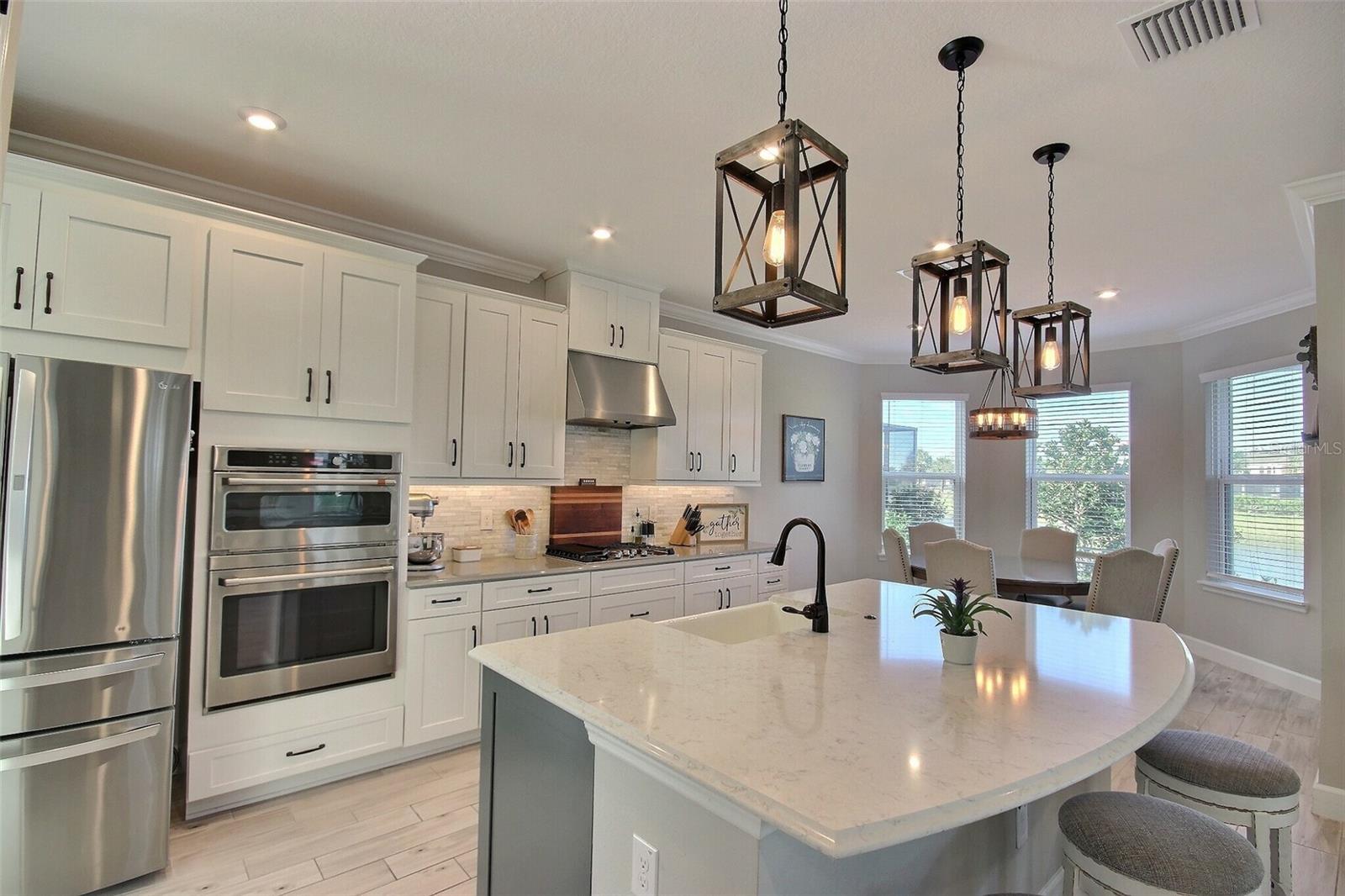 10563 PIEDRA DR — photo 3
