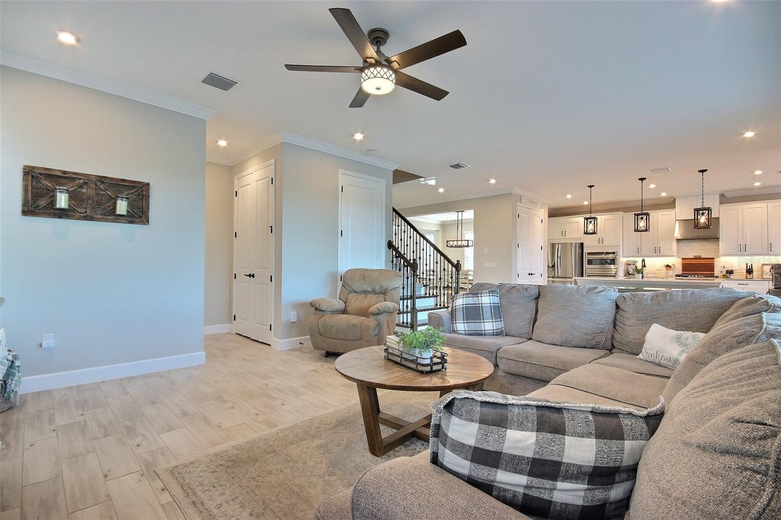 10563 PIEDRA DR — photo 16