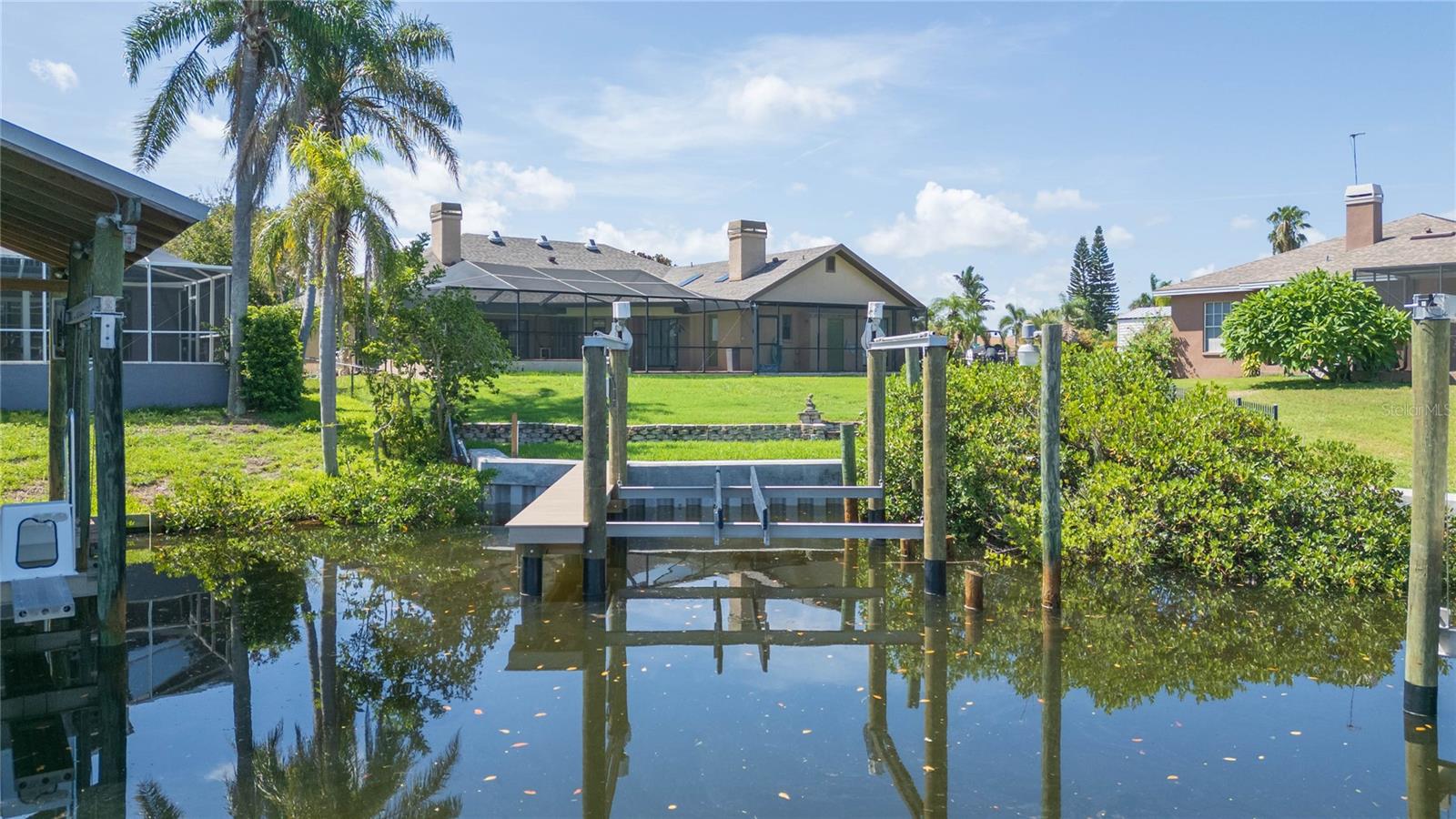 6602 SEABIRD WAY — photo 3