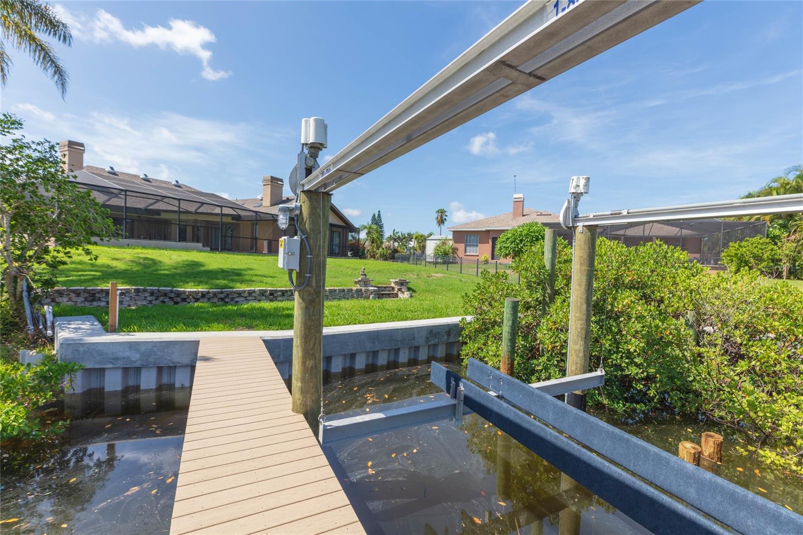 6602 SEABIRD WAY — photo 37