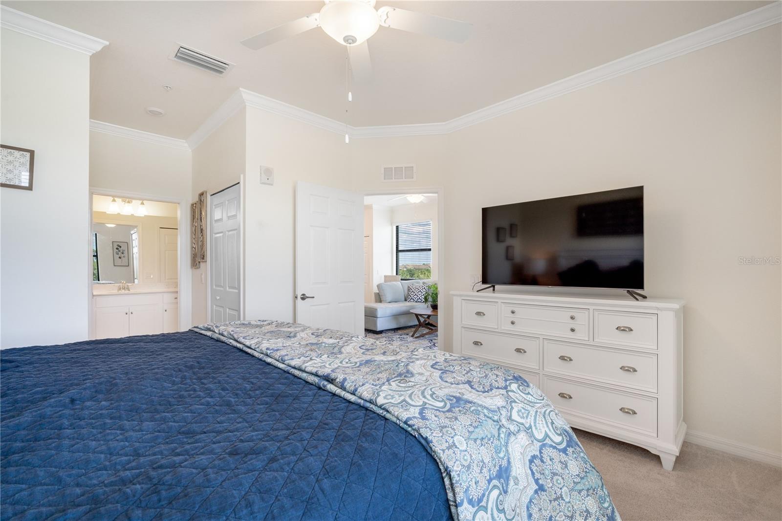 17724 GAWTHROP DR #301 — photo 26