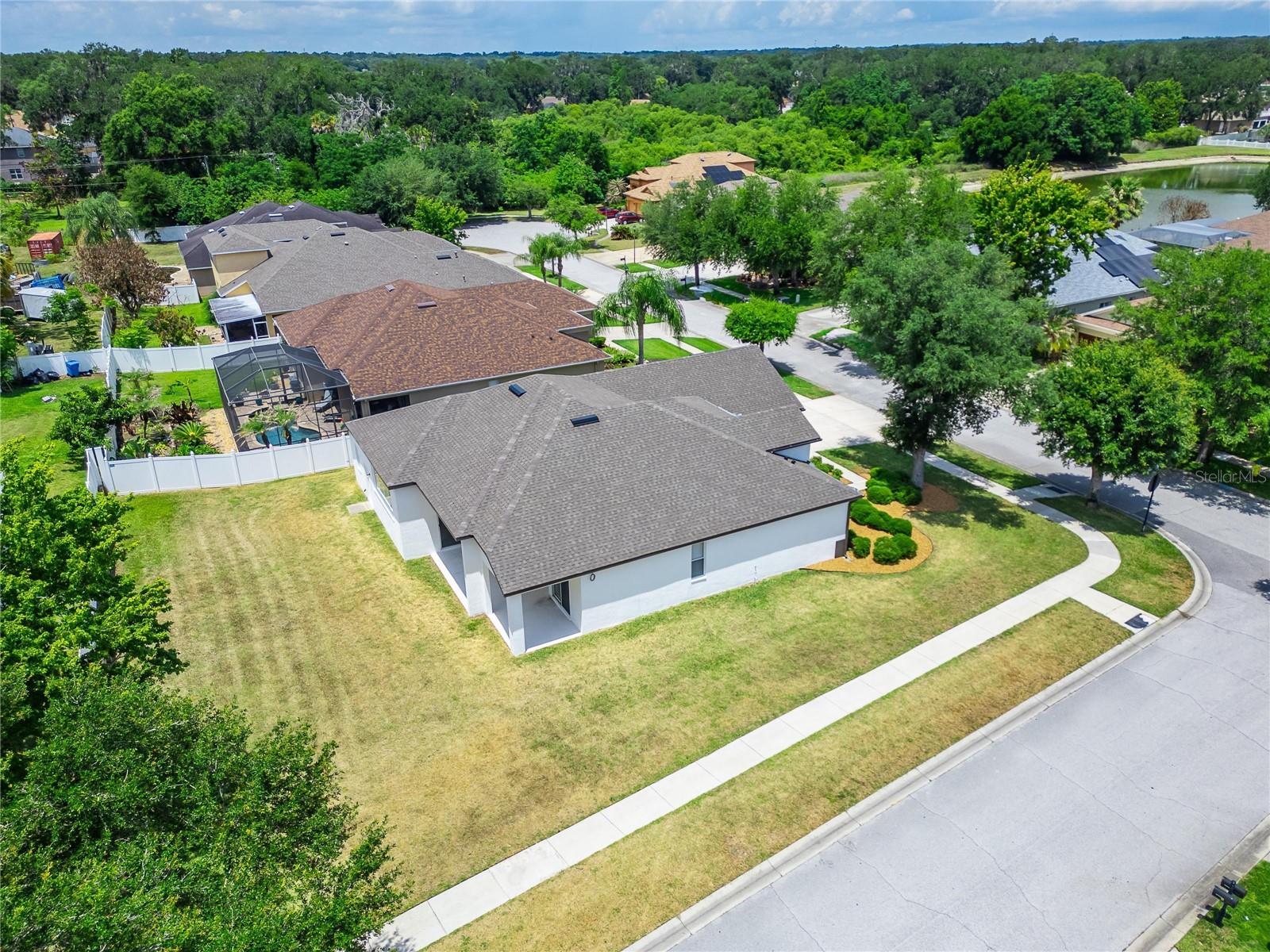 2309 SILVER TRUMPET CT — photo 75