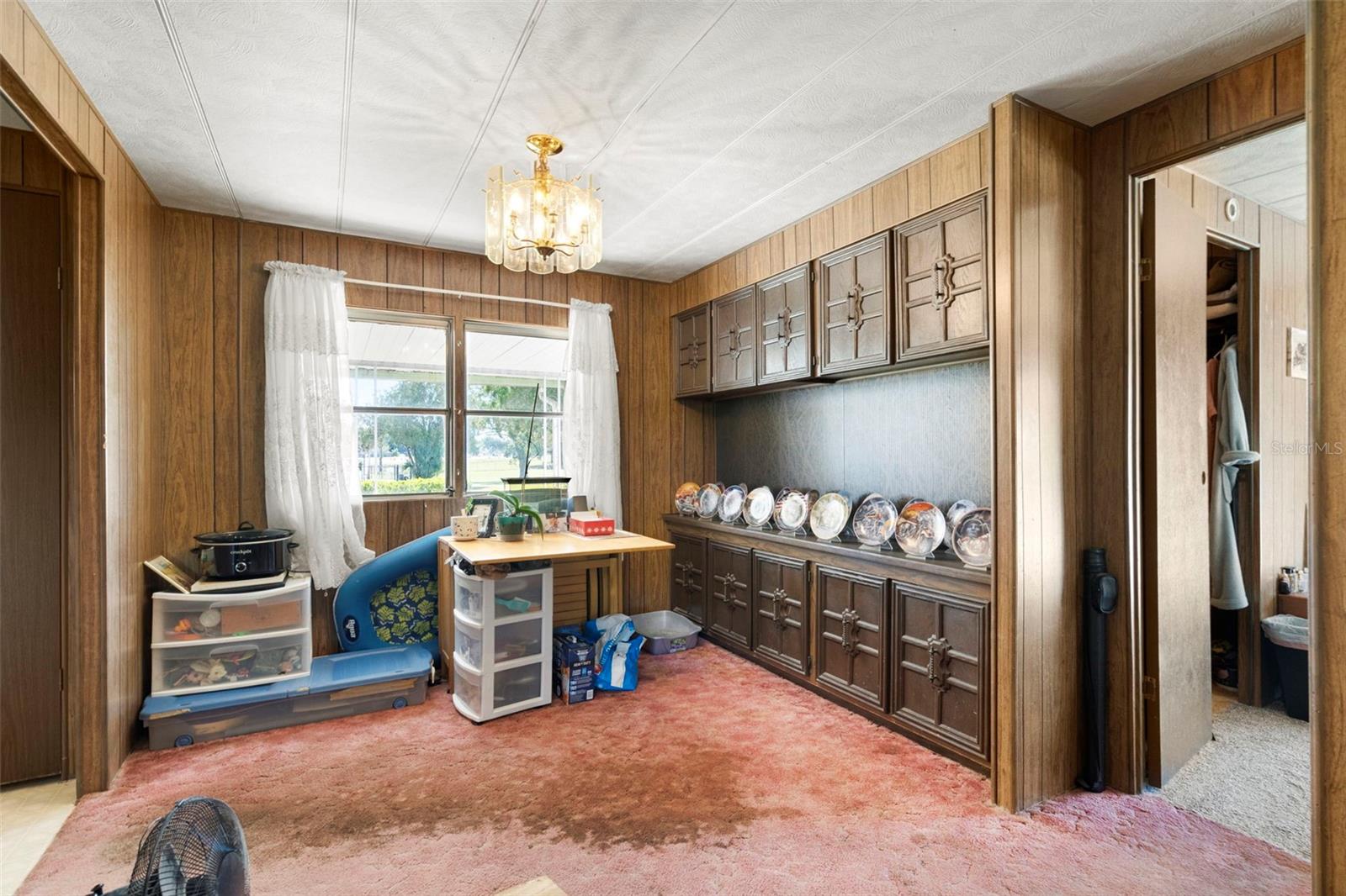 10220 WELLINGTON AVE — photo 15