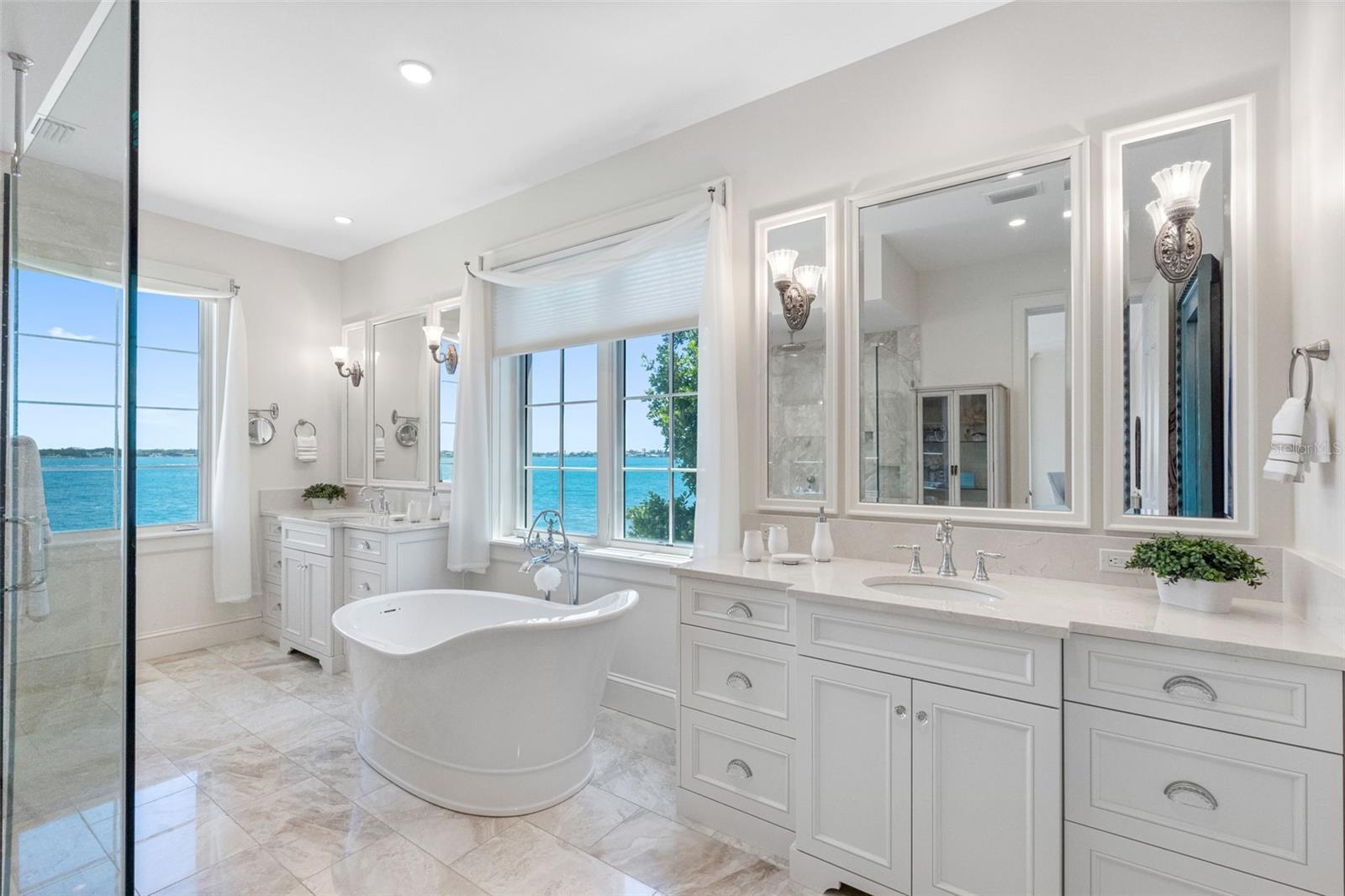 487 MEADOW LARK DR — photo 58
