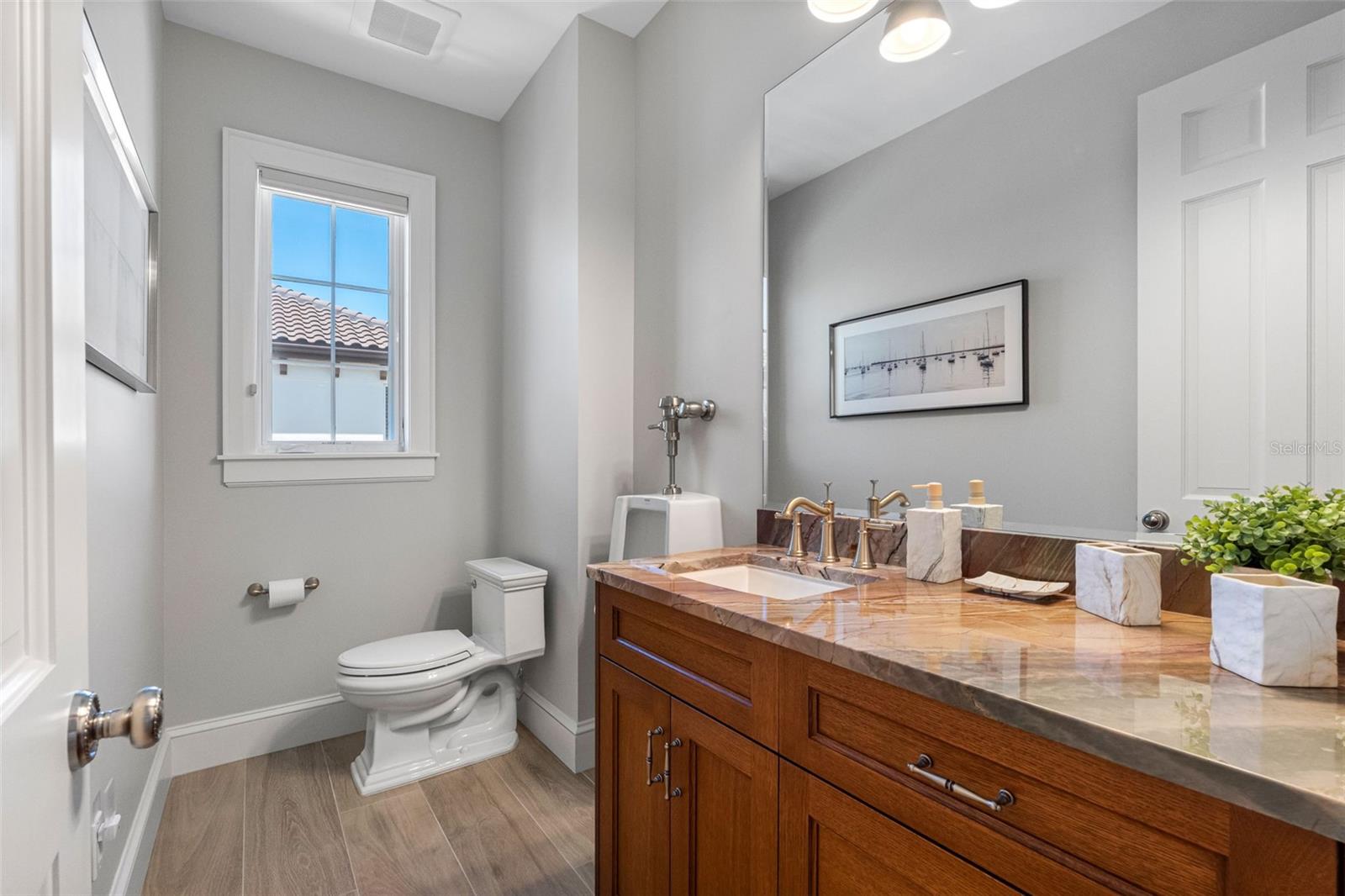 487 MEADOW LARK DR — photo 72
