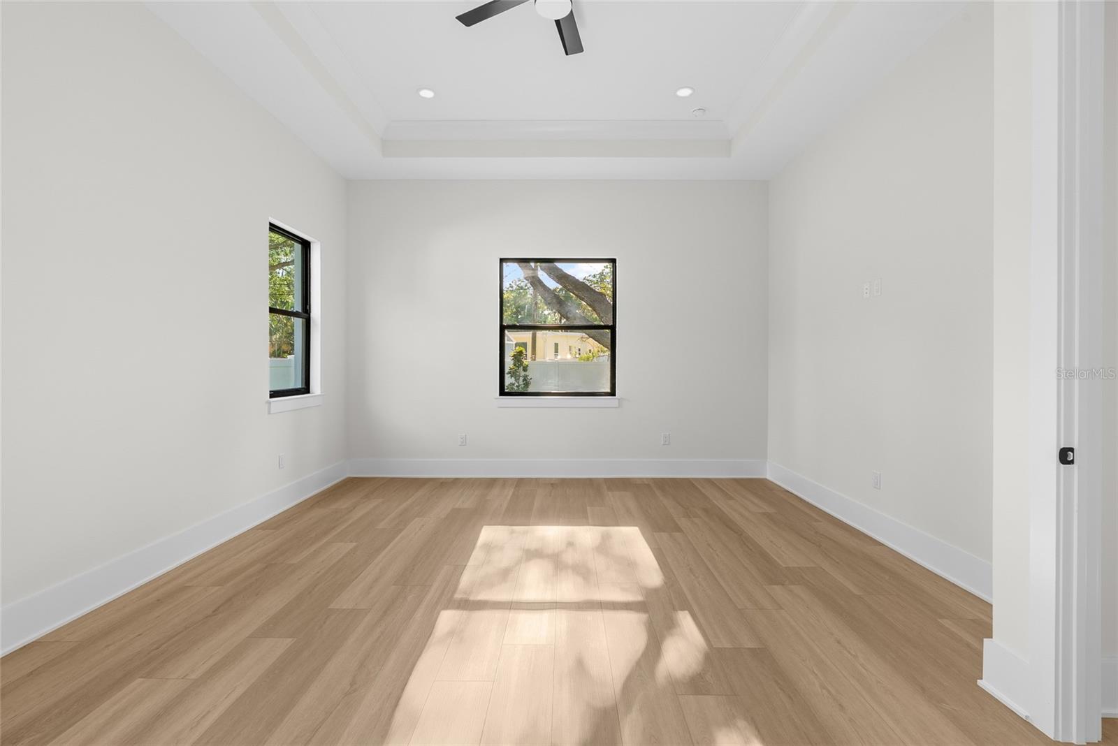 2376 RAJEL AVE — photo 30