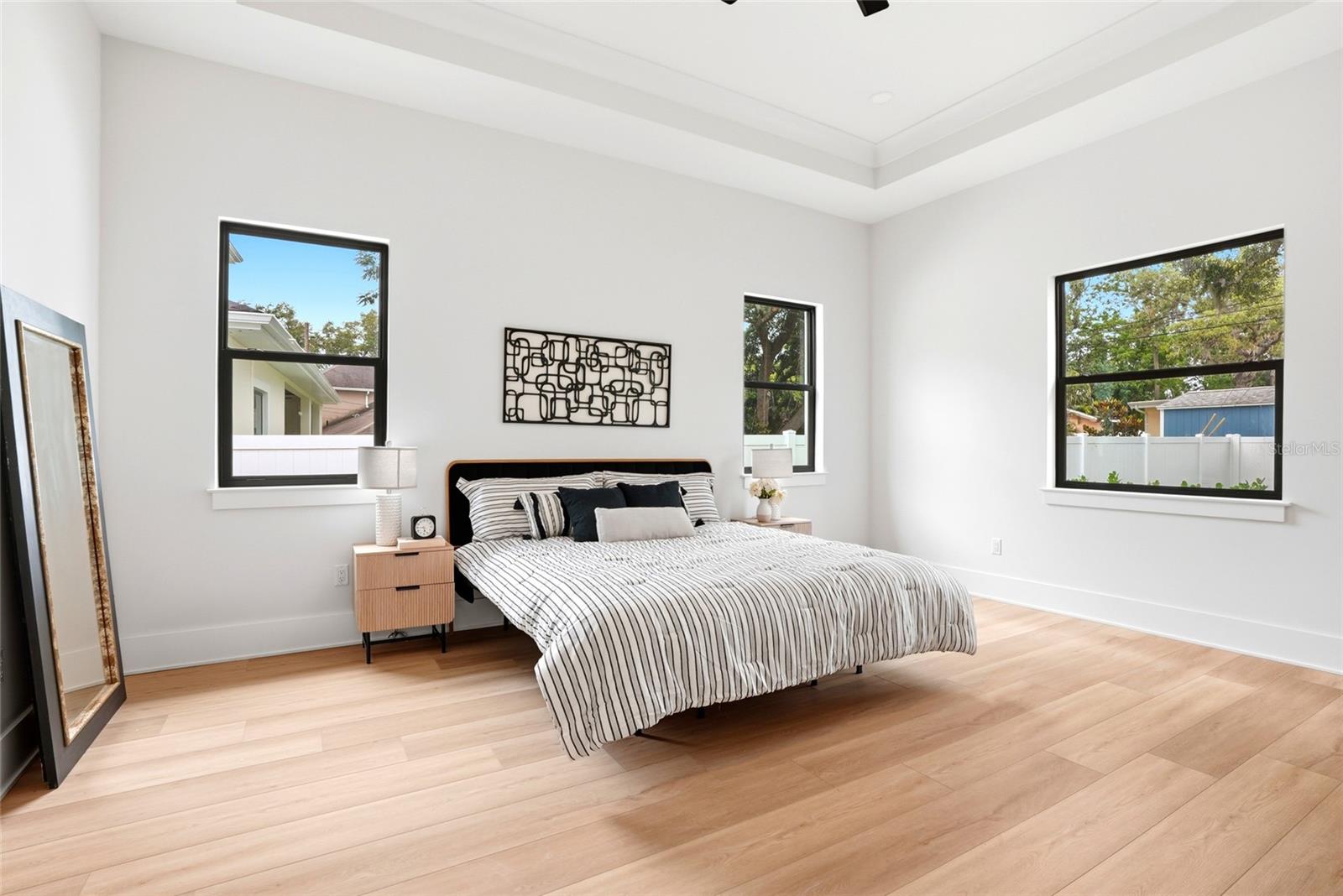 2376 RAJEL AVE — photo 20