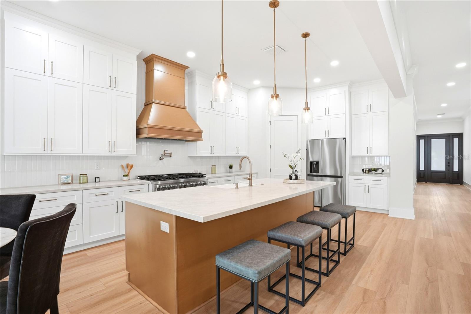 2376 RAJEL AVE — photo 5