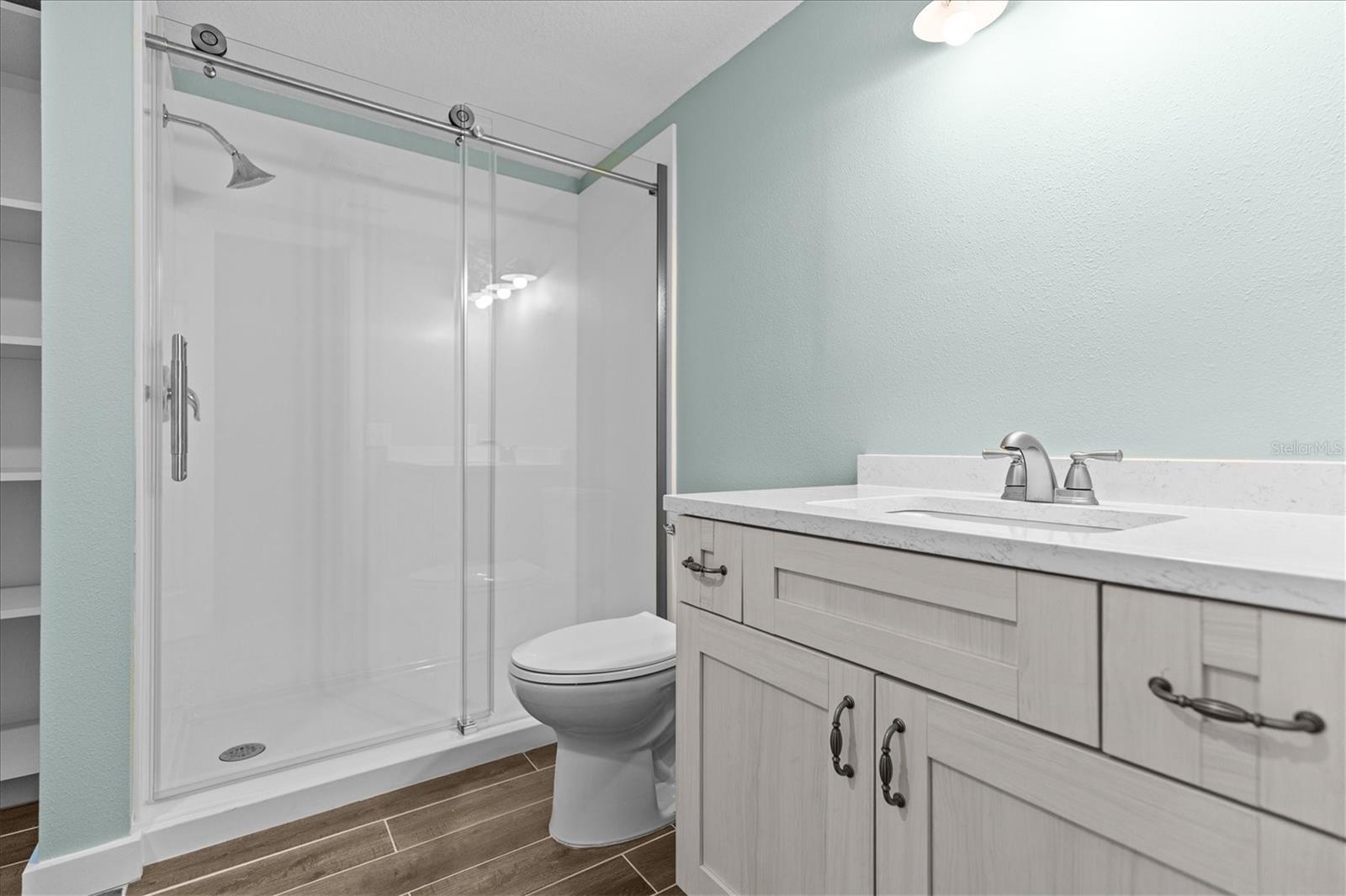 7427 SOUTHWIND DR — photo 39