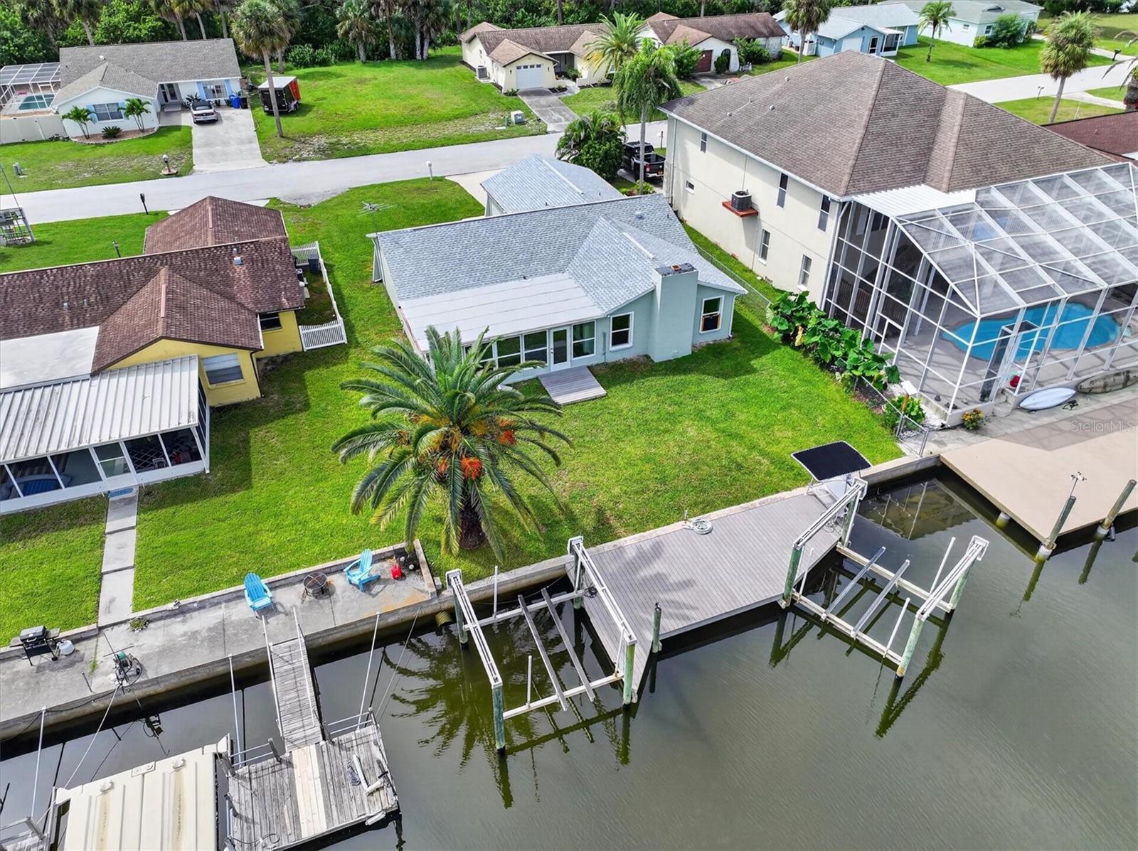 7427 SOUTHWIND DR — photo 4