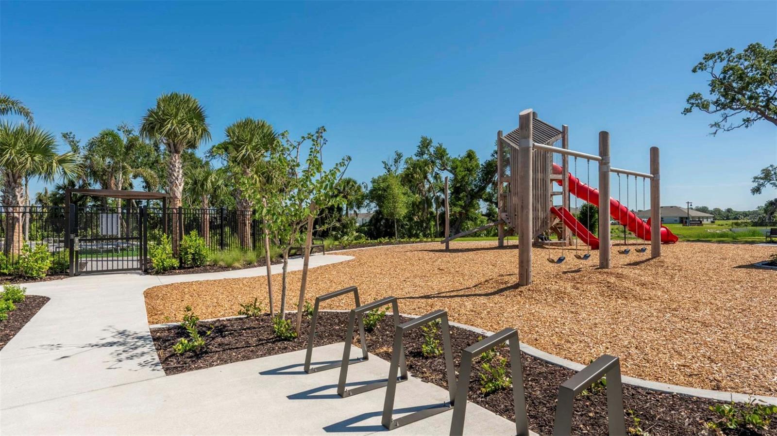 12415 HOPSCOTCH AVE — photo 17