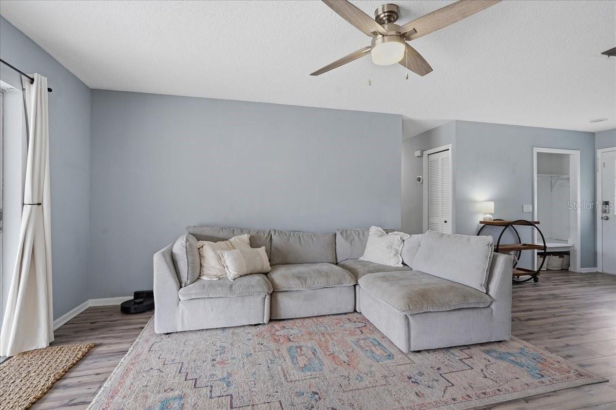 8913 WOOD LAKE CT — photo 11