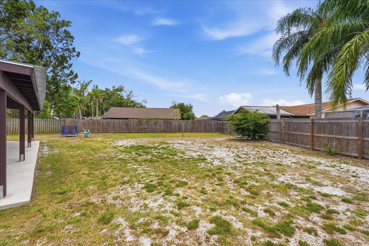 8913 WOOD LAKE CT — photo 34