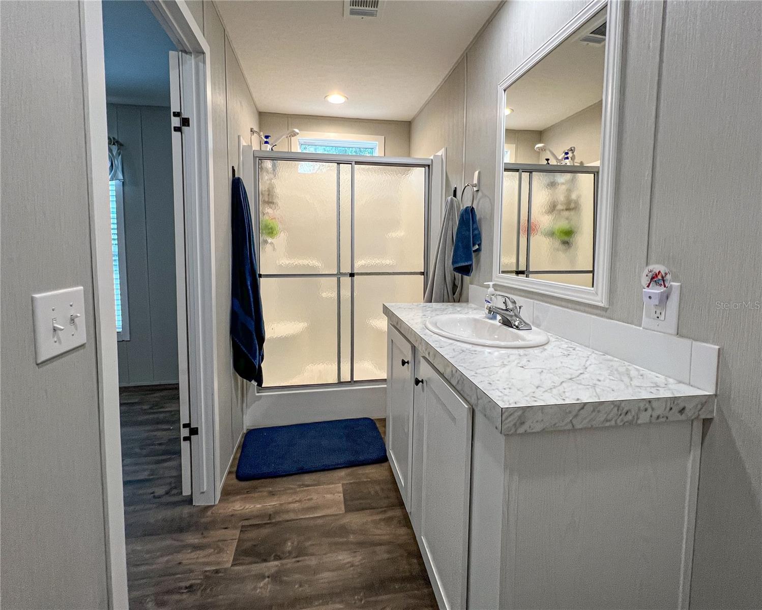 12203 LANTANA AVE — photo 15