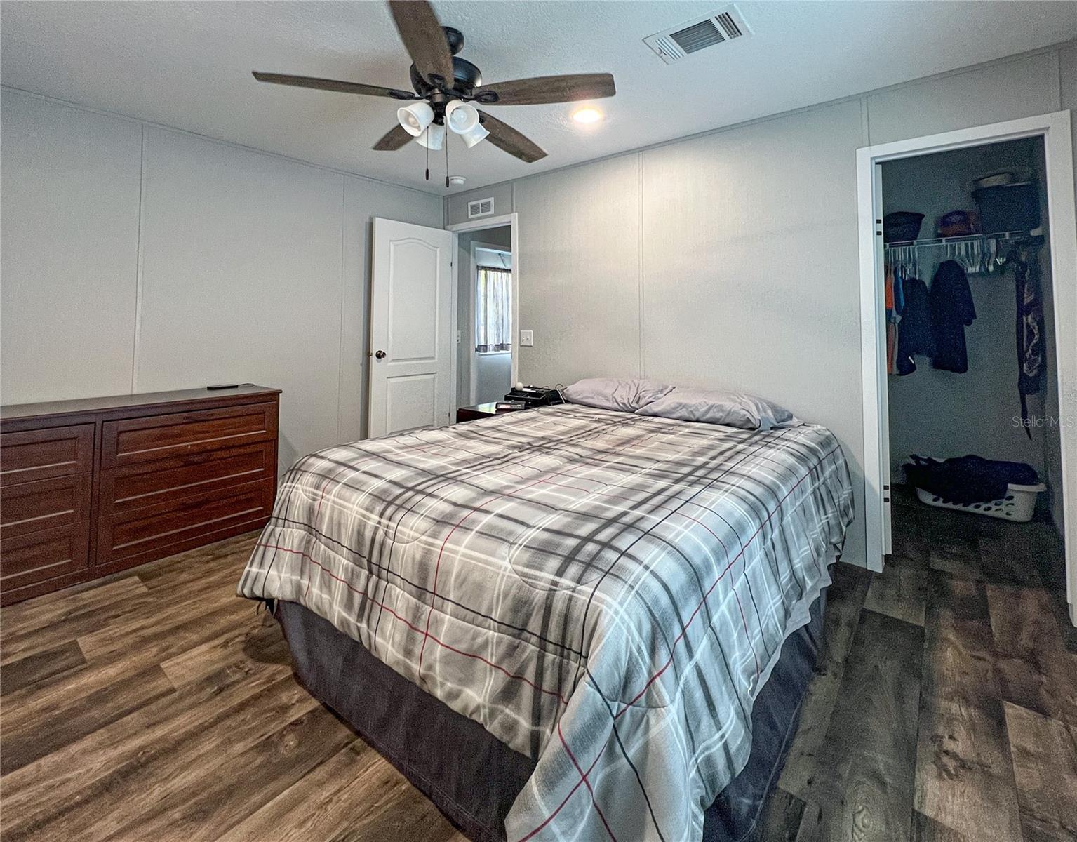 12203 LANTANA AVE — photo 10