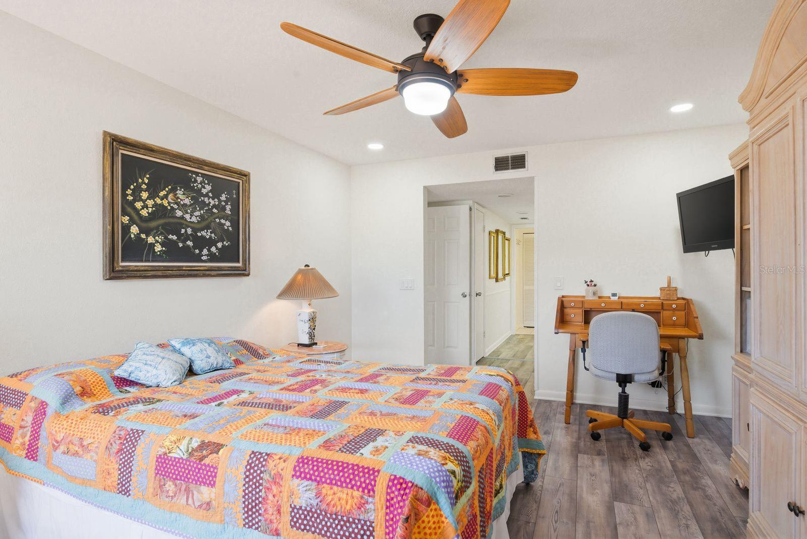 302 MARINER DR #302 — photo 17