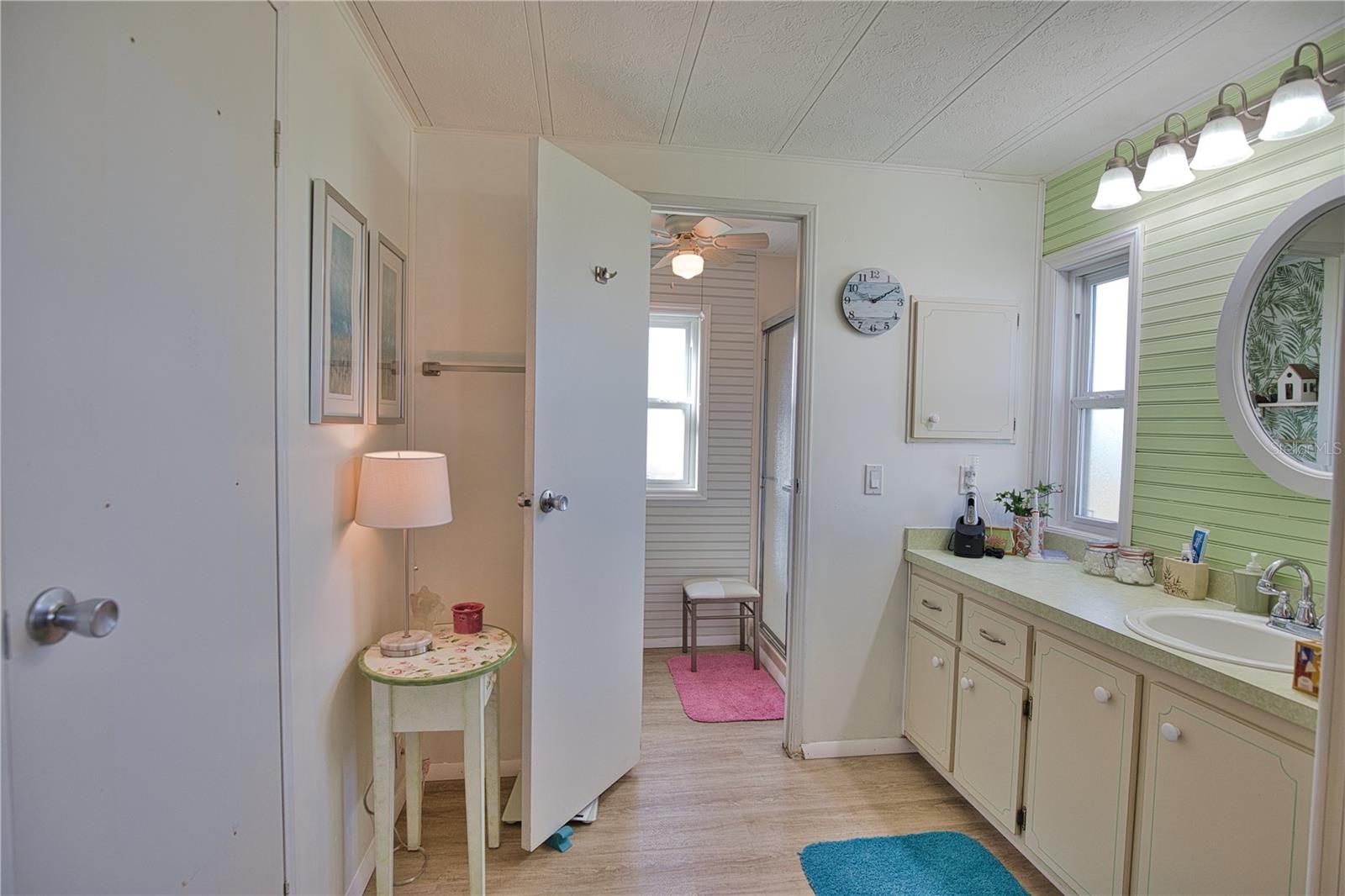 702 BLANCA — photo 27