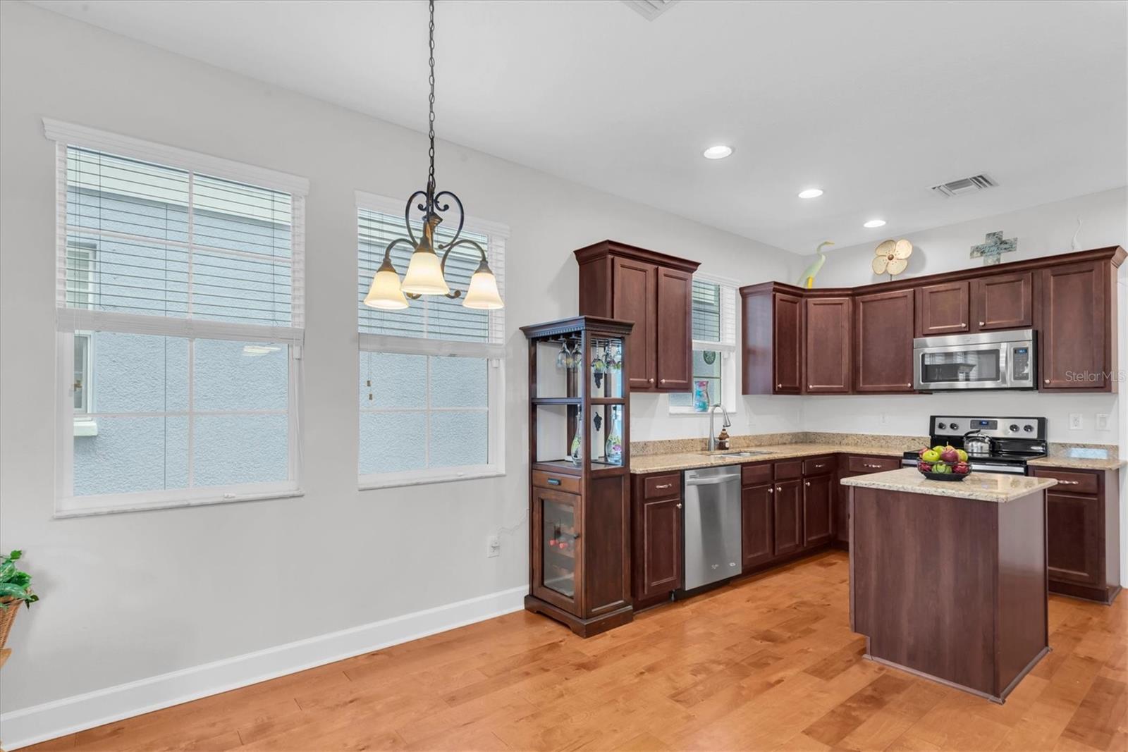 208 CUTLASS WAY — photo 13