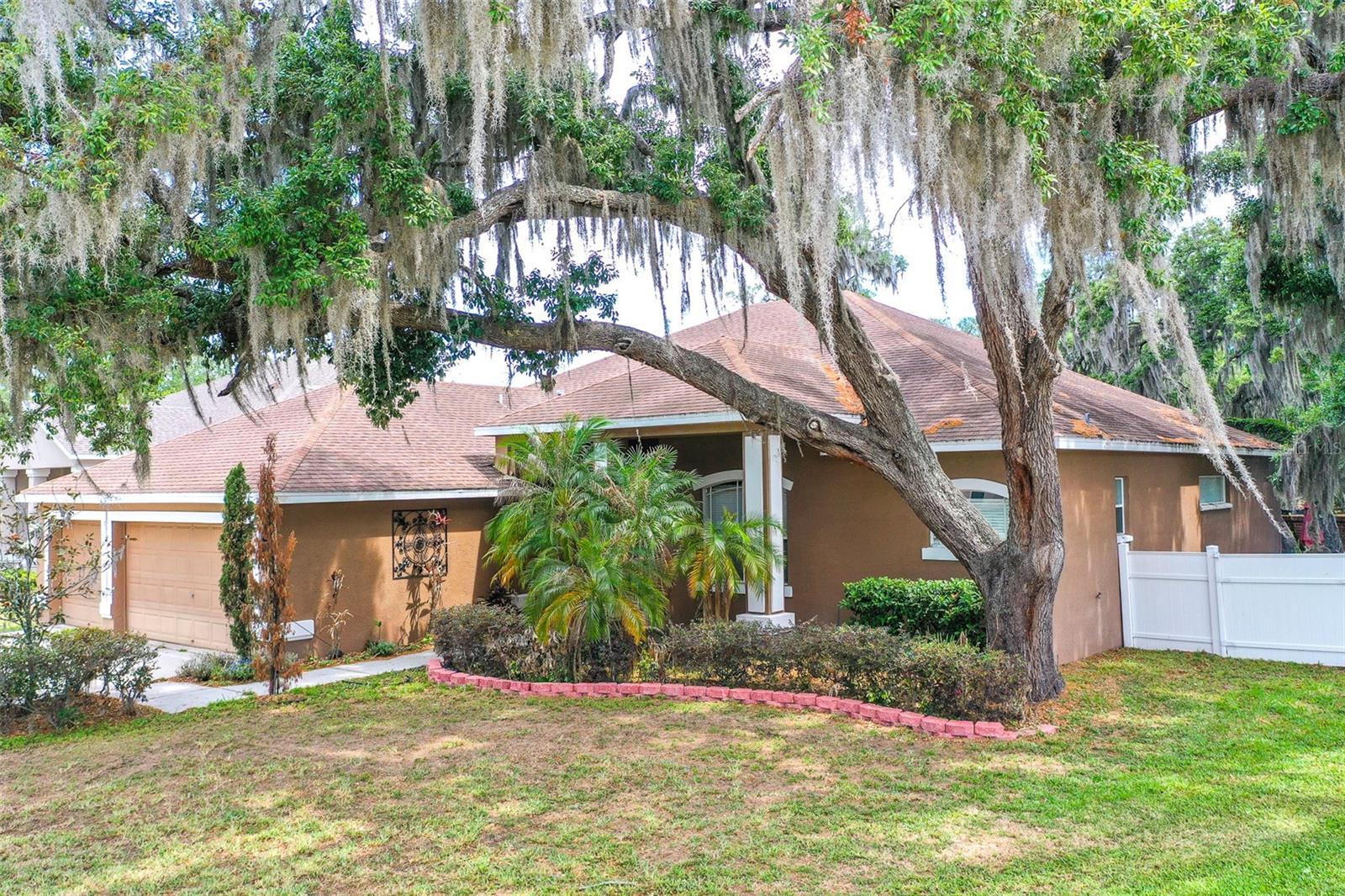 2539 CENTENNIAL FALCON DR — photo 30