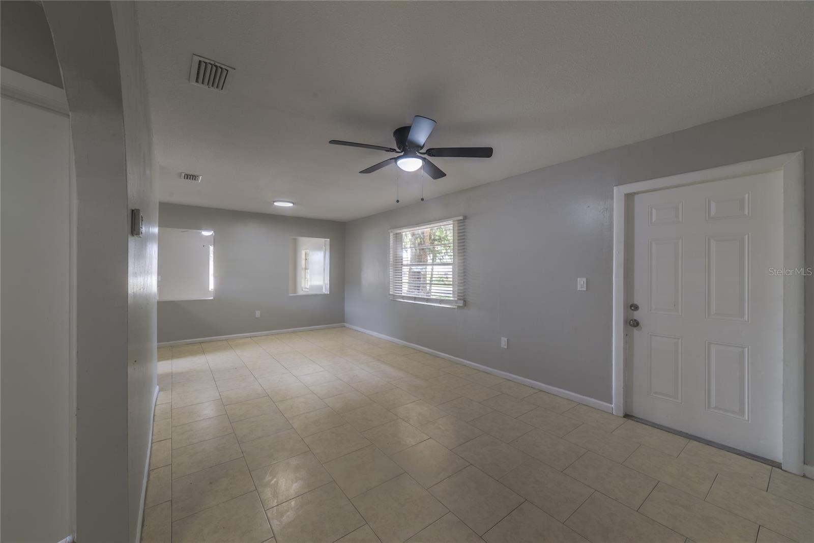 14341 DELMAR ST — photo 7