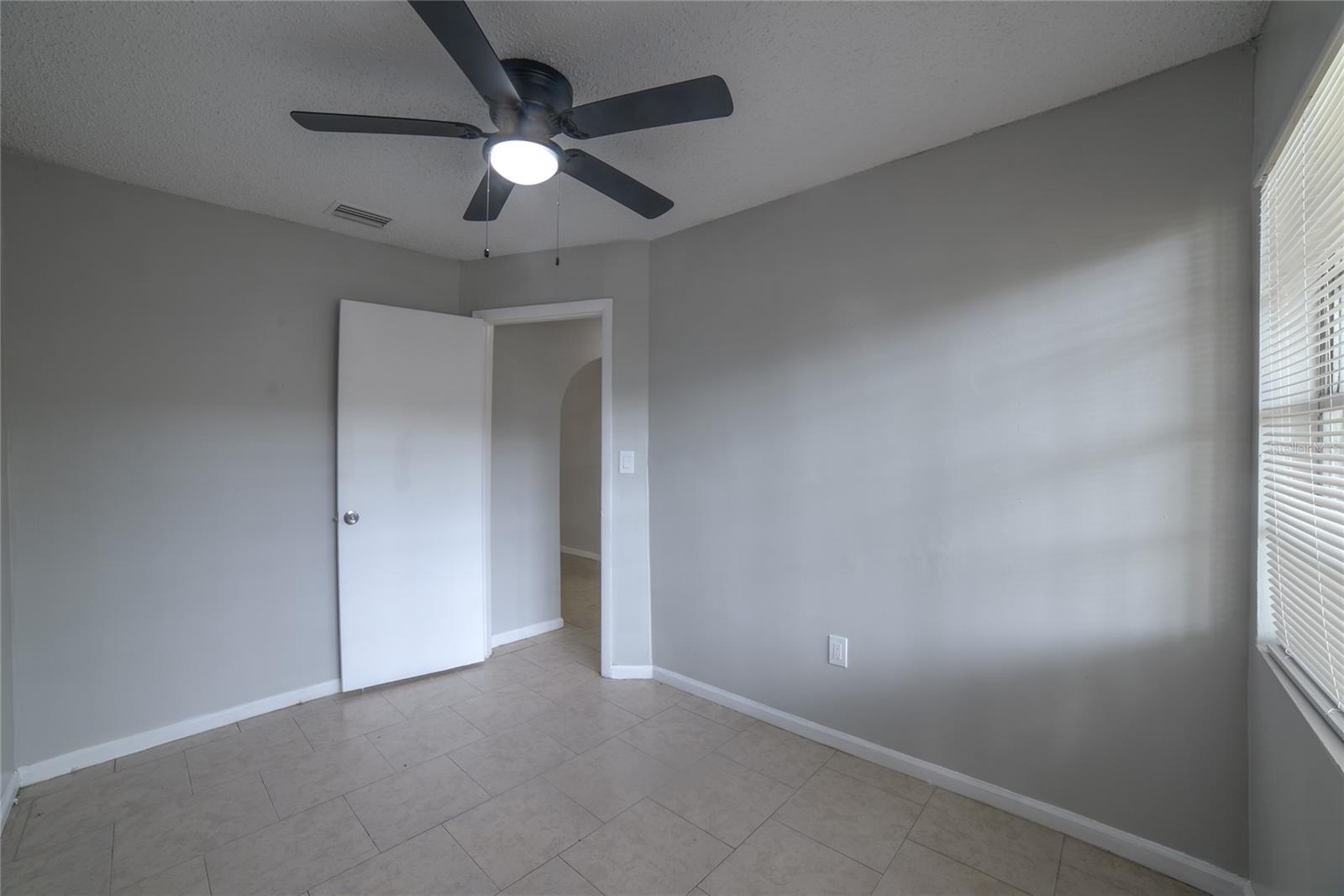 14341 DELMAR ST — photo 15